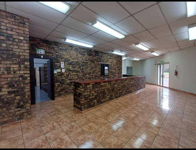 402M² WAREHOUSE FOR SALE IN VANDERBIJLPARK CE 6